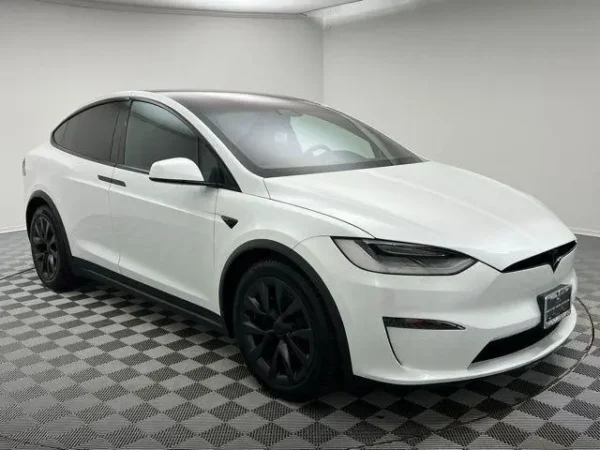 2022 Tesla Model X Plaid Tri Motor All-Wheel Drive