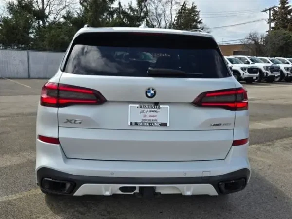 2021 BMW X5 xDrive40i - Image 4