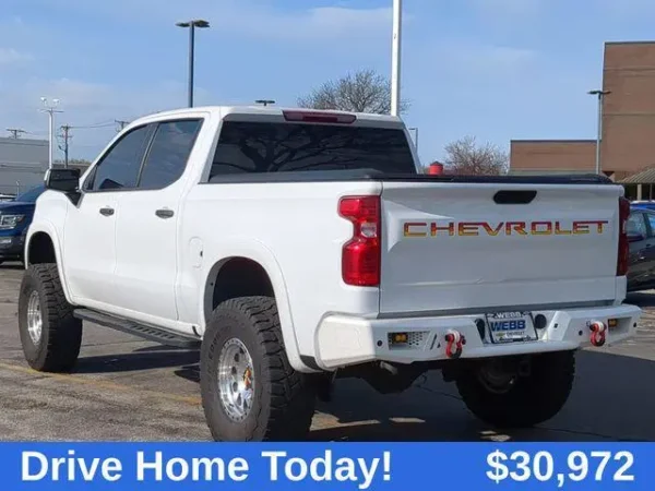 2020 Chevrolet Silverado 1500 WT - Image 3
