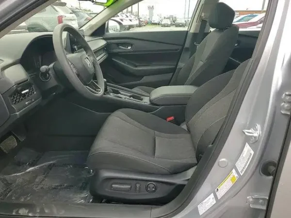 2023 Honda Accord EX - Image 7