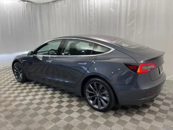 2018 Tesla Model 3 Long Range - Image 3