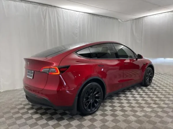 2024 Tesla Model Y Long Range Dual Motor All-Wheel Drive - Image 2