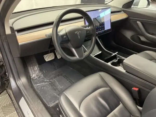 2018 Tesla Model 3 Long Range - Image 6